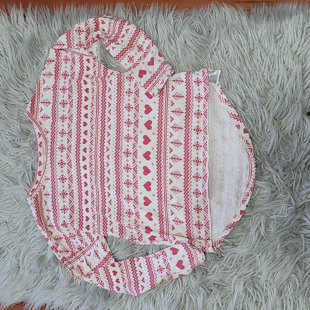 Long slee highlow top